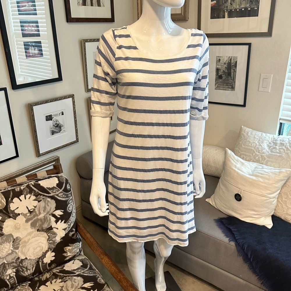 Splendid Sky Blue and White Striped 3/4 Sleeve Length